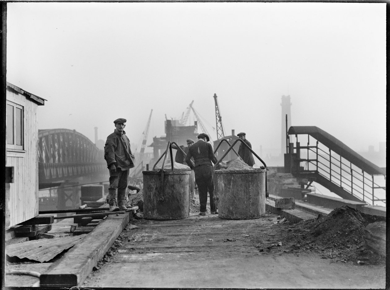 Abriss der Waterloo-Brücke, City of Westminster, Greater London Authority, 1936 von Charles William Prickett