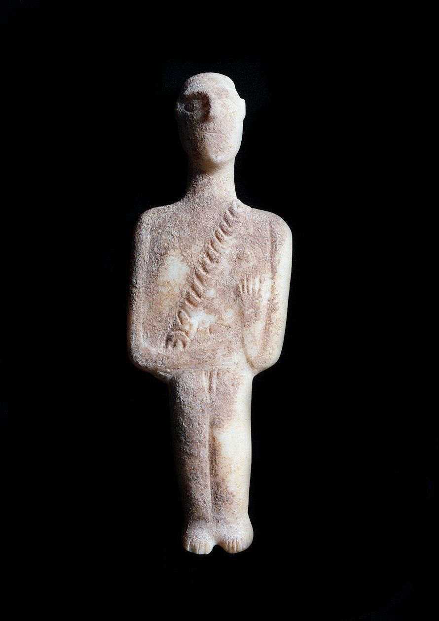 Männliches Idol, schematische Figur. Weiße Marmorskulptur mit Ocker-Einlagen, 3200-2000 v. Chr. von Cycladic Cycladic
