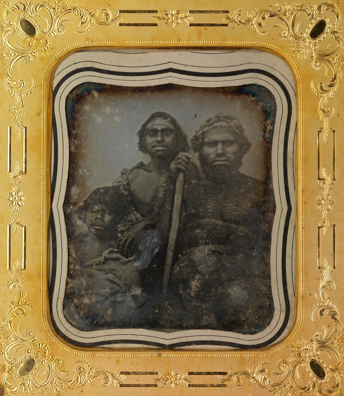 Drei Aborigine-Männer, Melbourne, Victoria von Douglas T. Kilburn