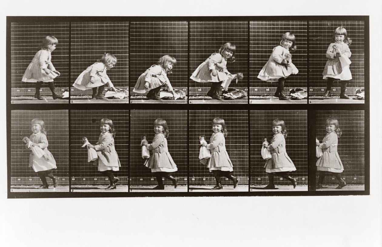 Kind spielt mit Puppe, Platte 481 aus Animal Locomotion von Eadweard Muybridge
