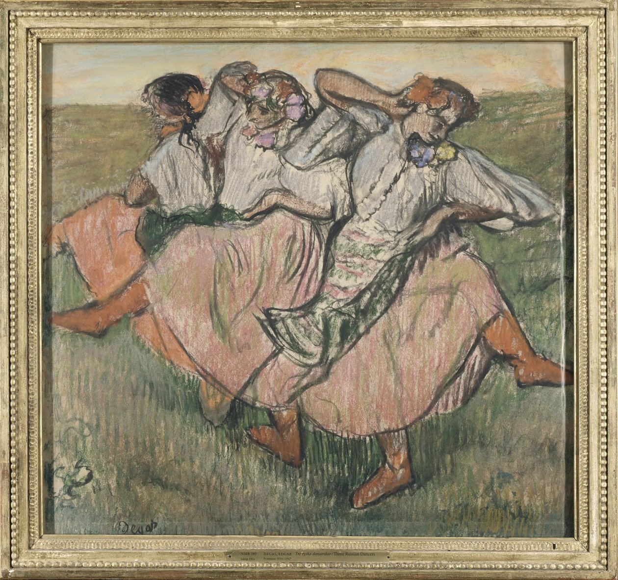 Drei Tänzerinnen in ukrainischer Tracht von Edgar Degas