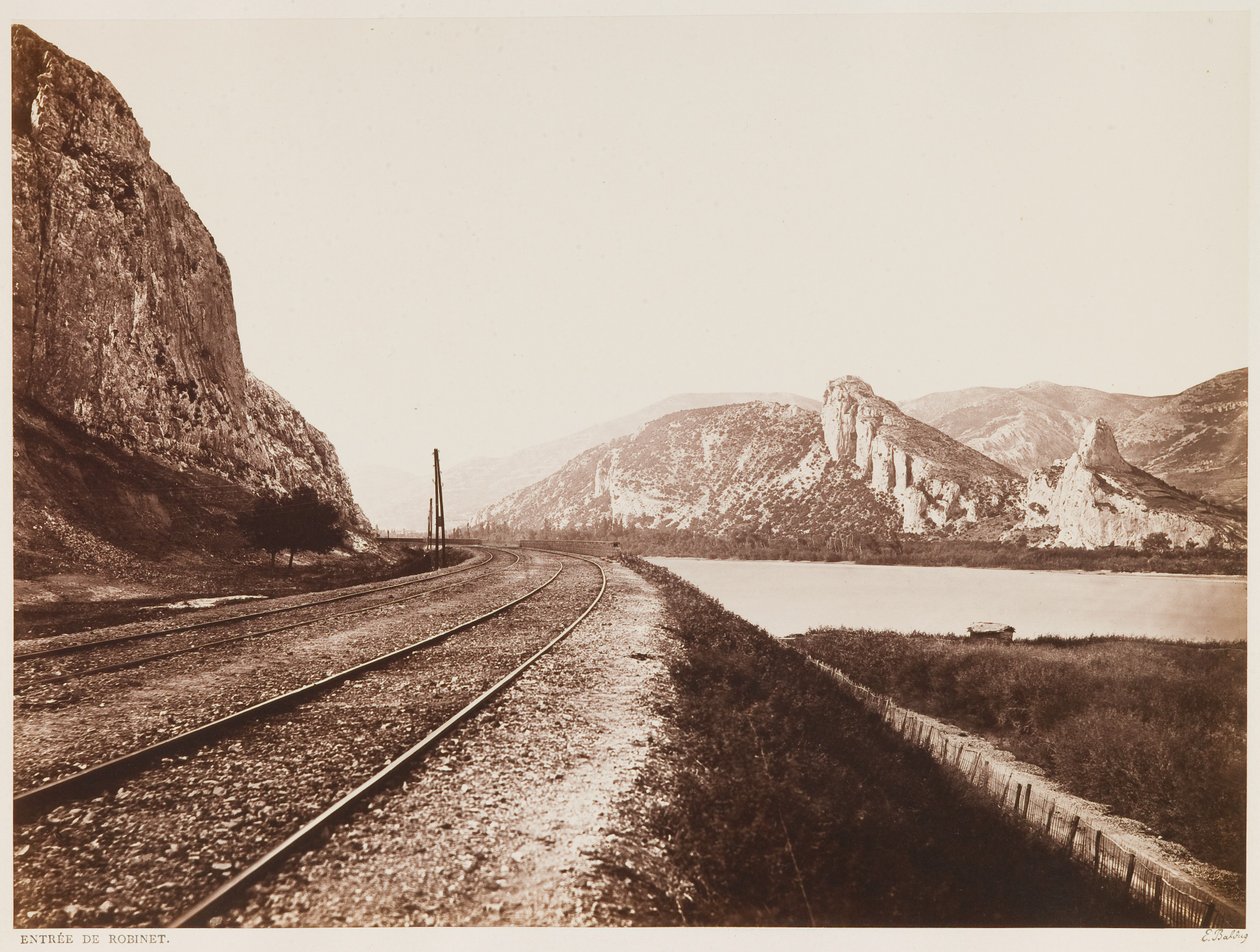 Annäherung an den Gebirgspass bei Donzère, aus dem Album "Die Nordbahn von Paris nach Lyon und das Mittelmeer", ca. 1861 von Edouard Denis Baldus