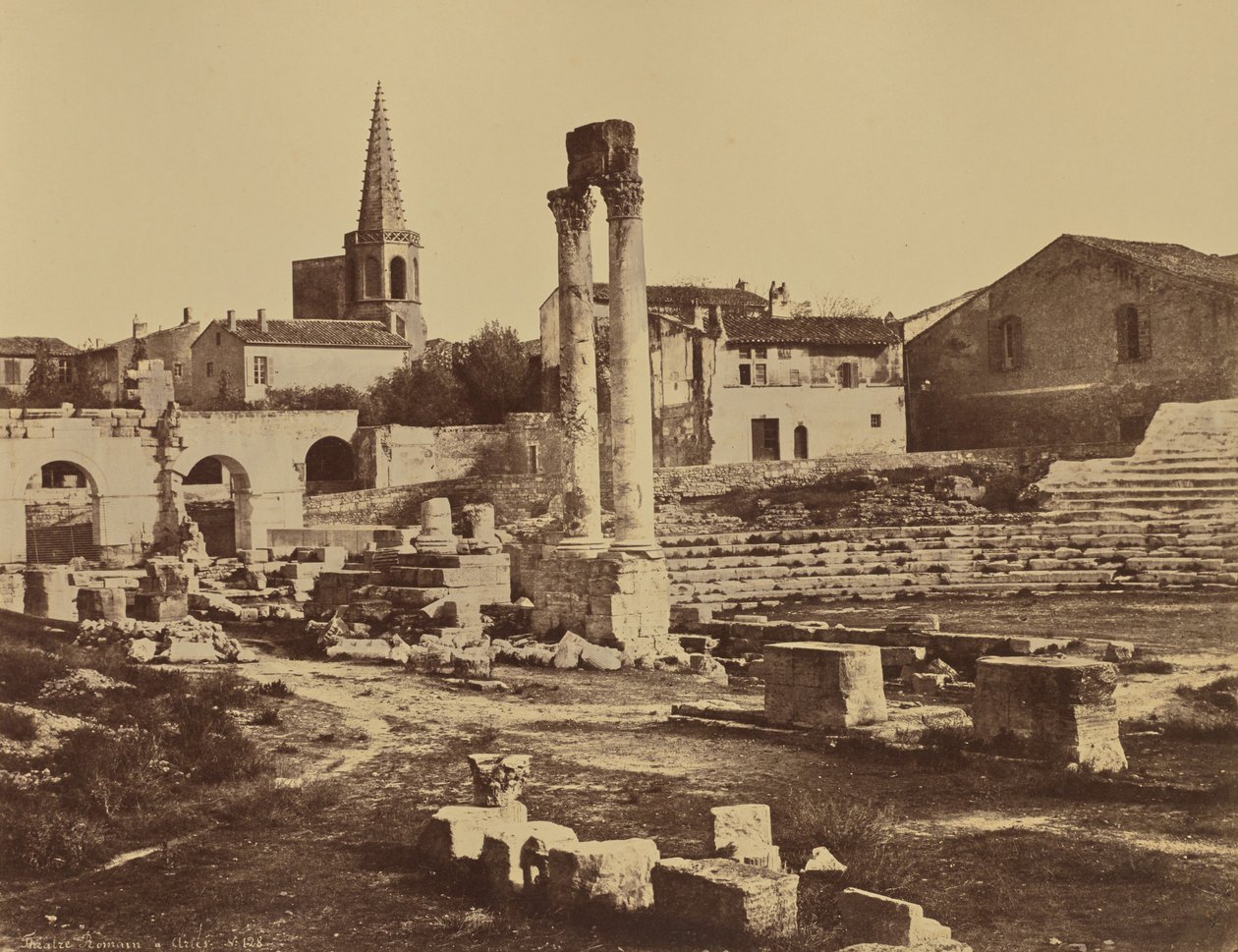Römisches Theater in Arles von Édouard Baldus