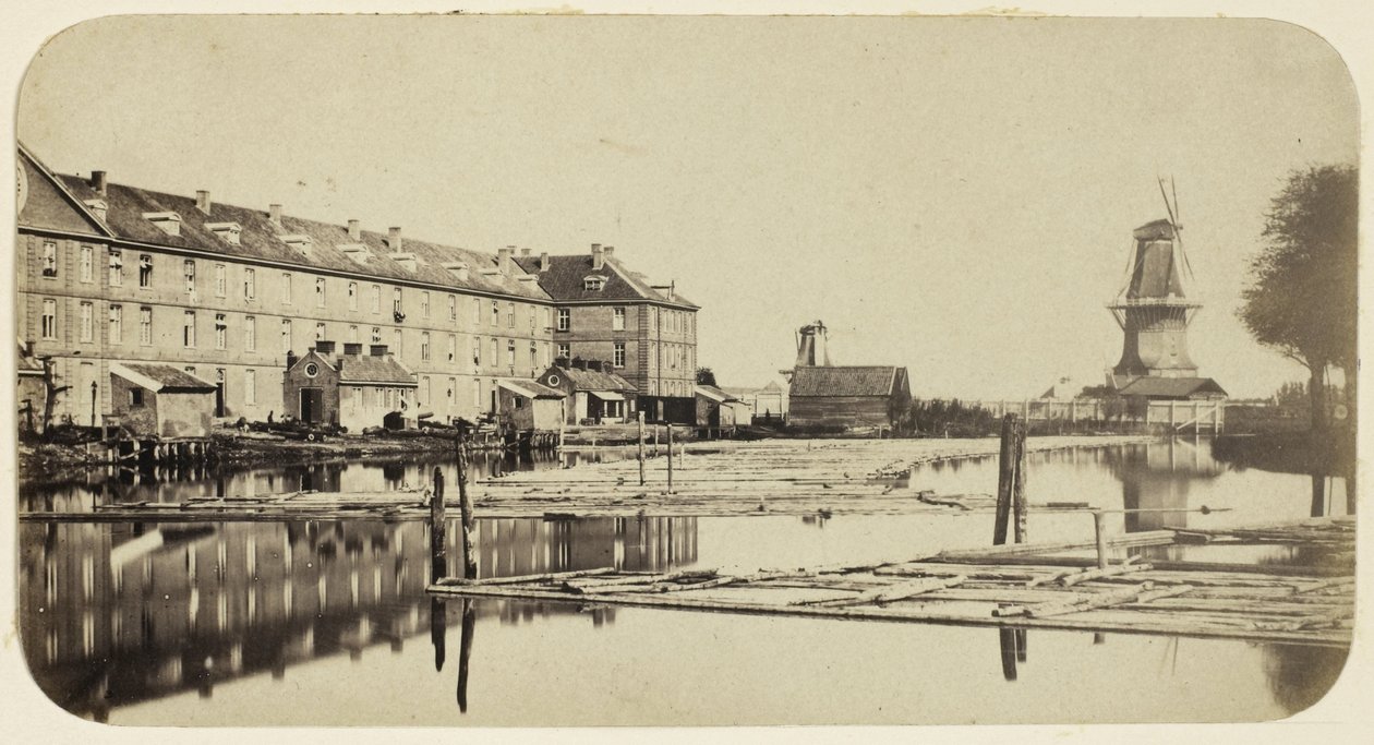 Ansicht der Oranje-Nassau-Kaserne in Amsterdam vom Garancinefabrik aus gesehen von Eduard Isaac Asser