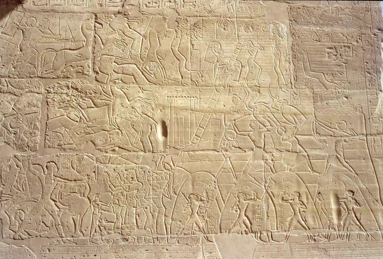 Relief, das ägyptische Truppen zeigt, die die hethitische Stadt Dapur stürmen, aus der Großen Hypostylhalle, Neues Reich, ca. 1297-1185 v. Chr. von Egyptian 19th Dynasty