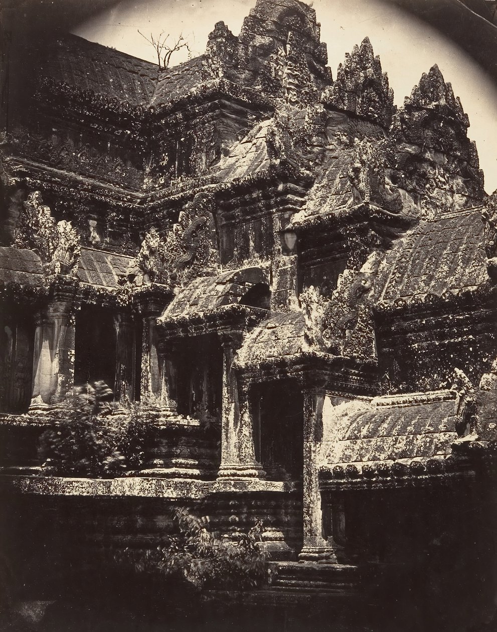 Winkel eines Innenhofs der Großen Pagode, 1866 von Emile Gsell