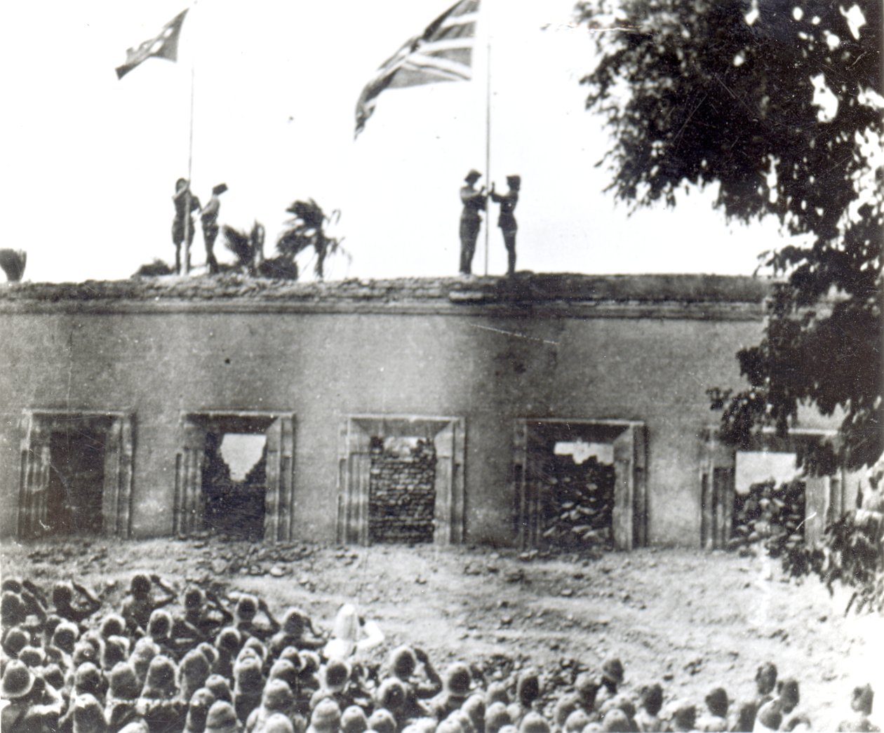Gedenkgottesdienst für General Charles George Gordon, Khartum, 4. September 1898 von English Photographer