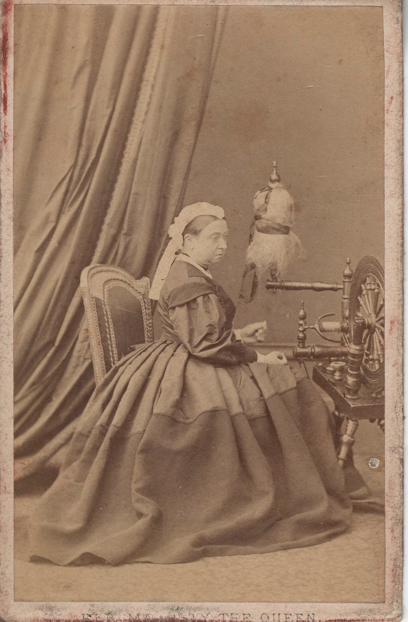 Königin Victoria, ca. 1875 von English Photographer