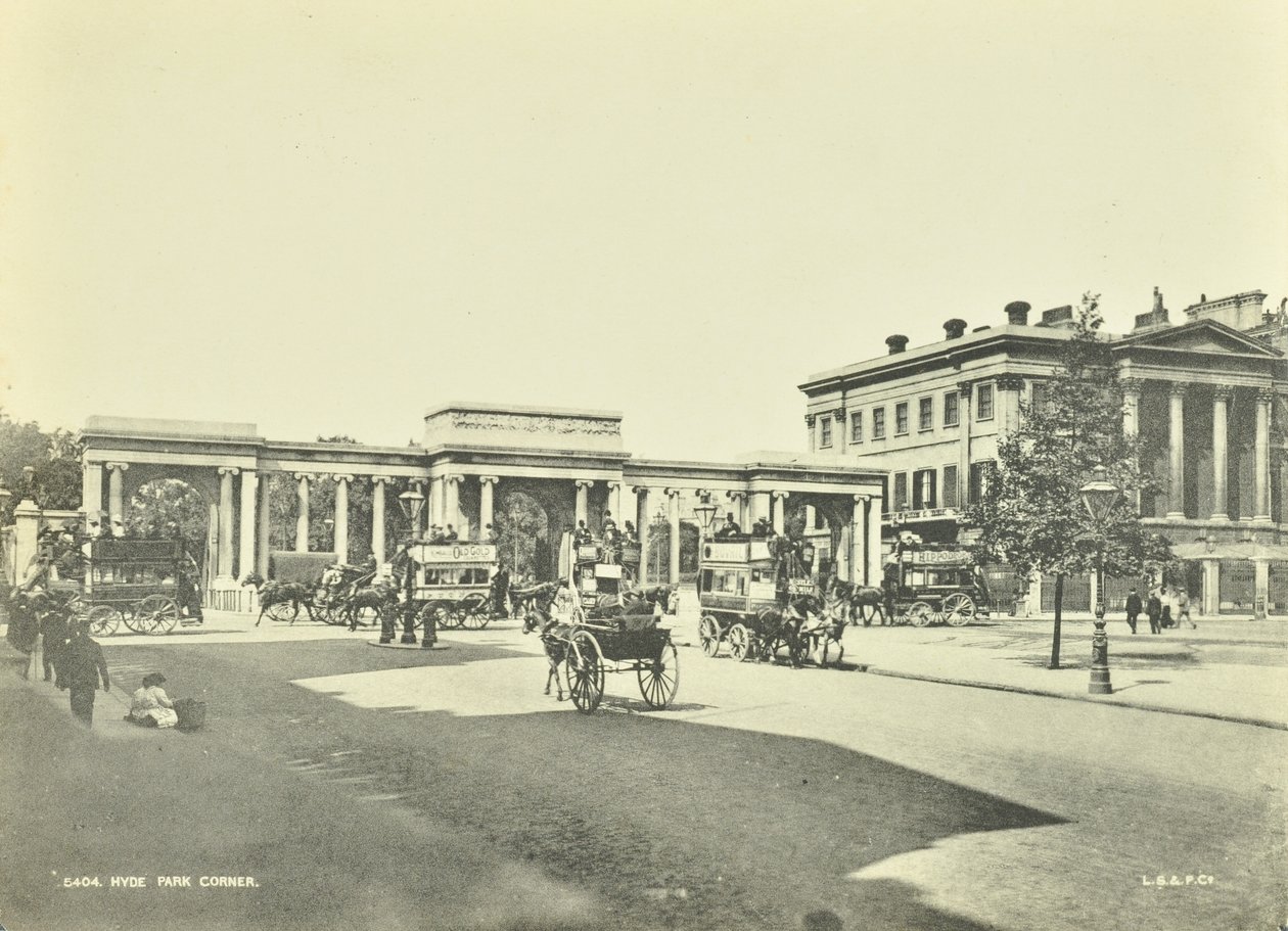 Hyde Park Corner, Westminster LB: Blick nach Norden, 1896 von English Photographer