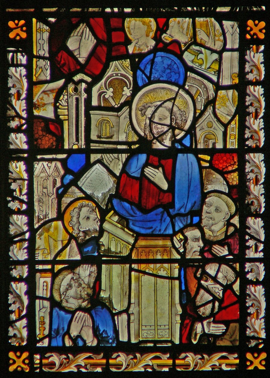 Das Ostfenster, das den heiligen Petrus predigend darstellt von English School