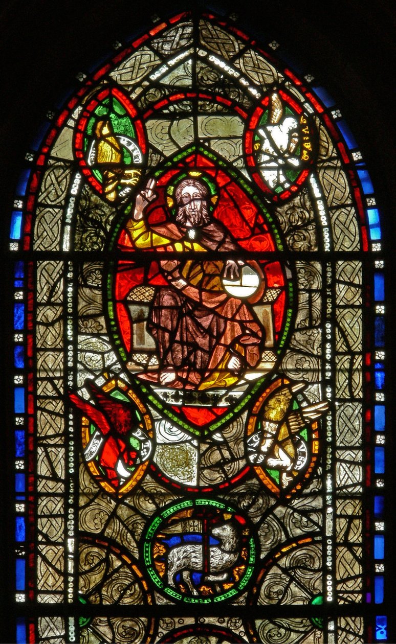 Fenster S, Christus in Majestät umgeben von Evangelistensymbolen von English School