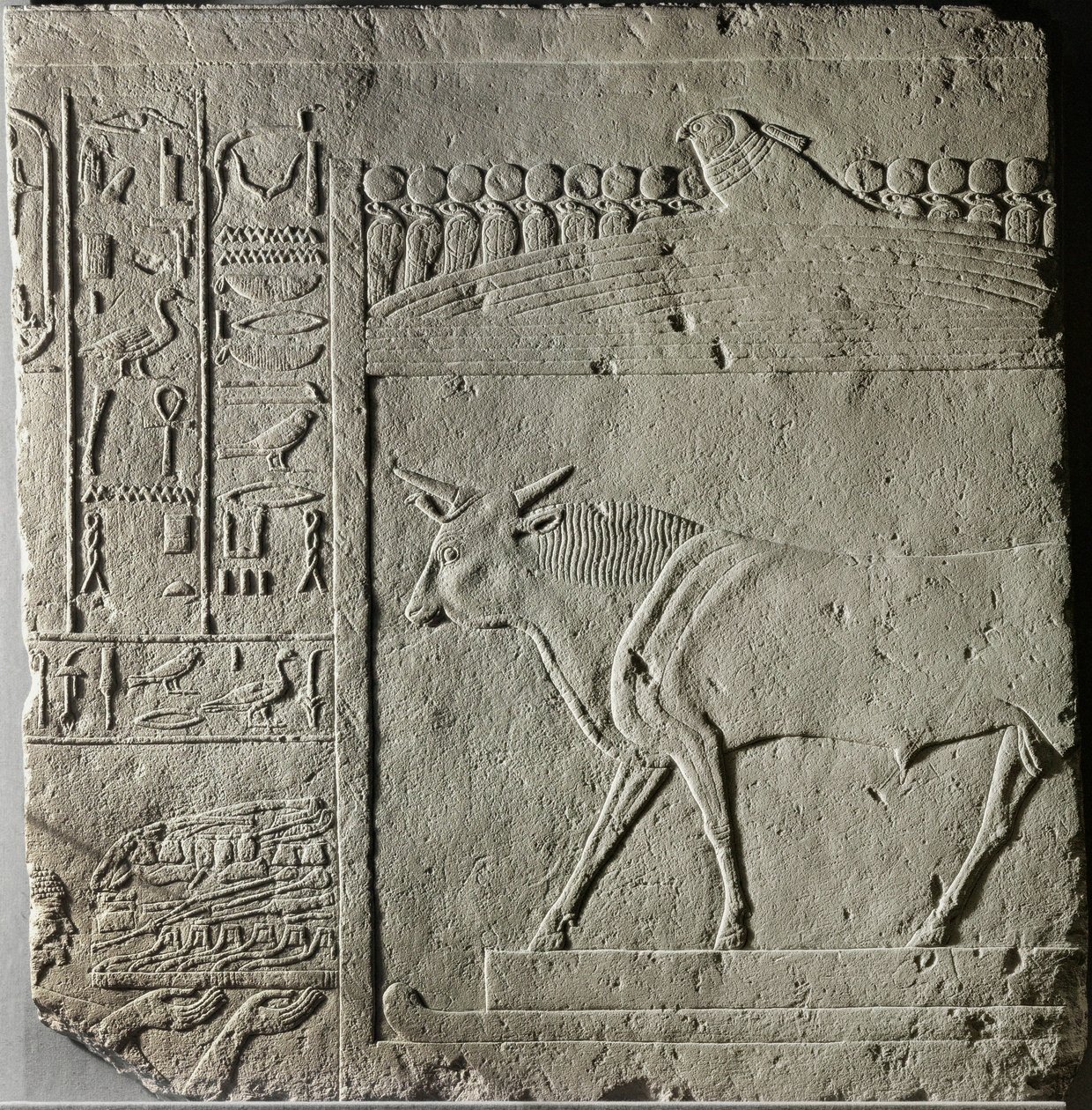 Relief für Khamasut, Sohn von Ramses II von Erich Lessing