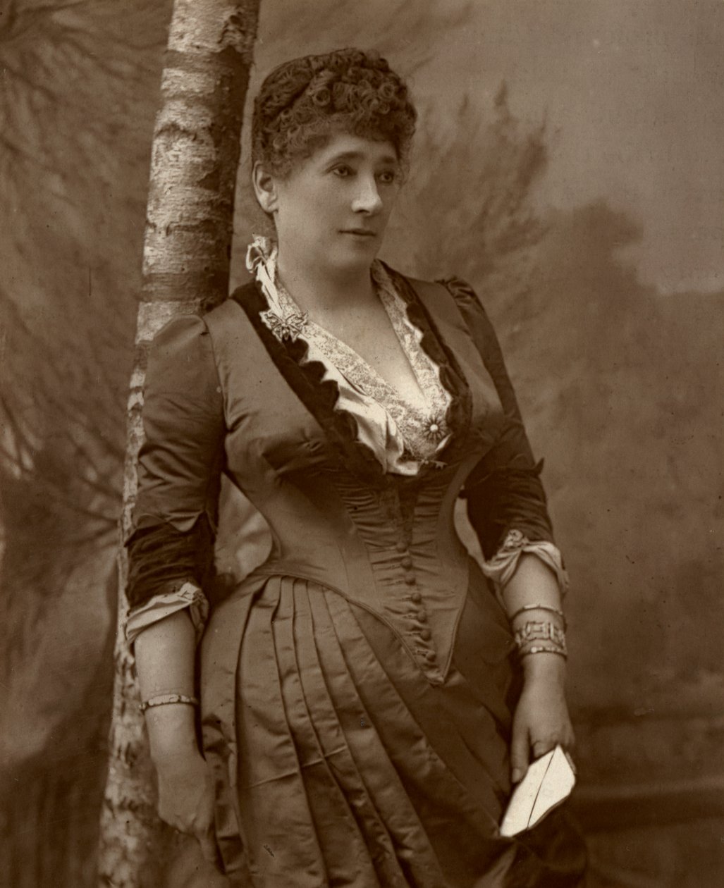 Mrs. John Wood, britische Schauspielerin und Theaterleiterin, 1888 von Ernest Barraud