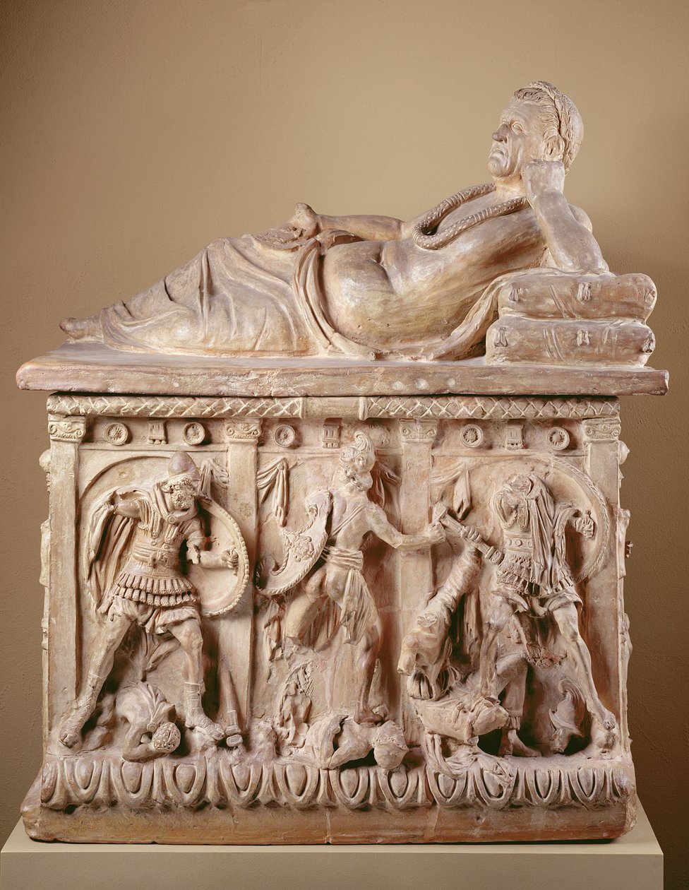 Aschenurne, 2. Jahrhundert v. Chr. von Etruscan Etruscan