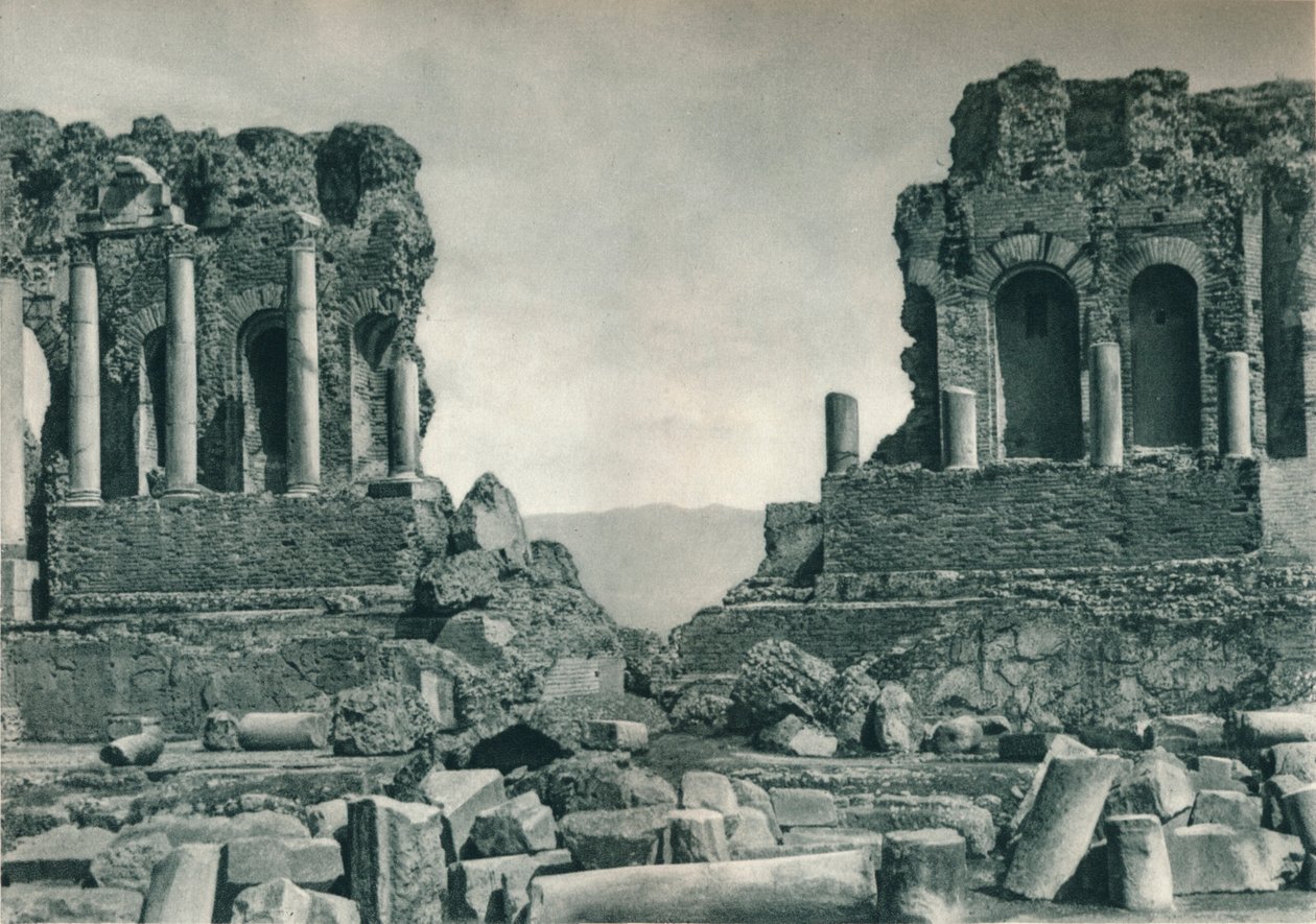 Bühne des griechischen Theaters, Taormina, Sizilien, Italien, 1927 von Eugen Poppel