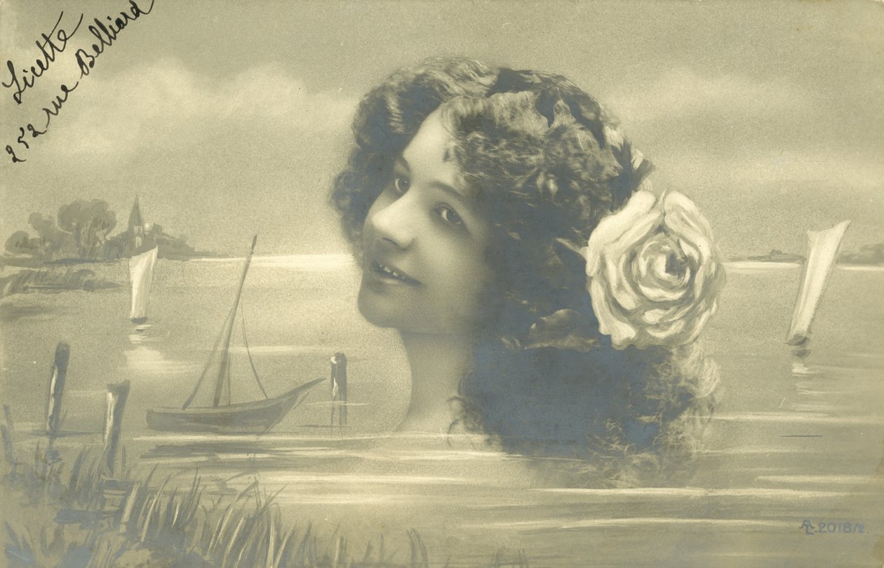 Mädchen mit Rose im Haar von European School