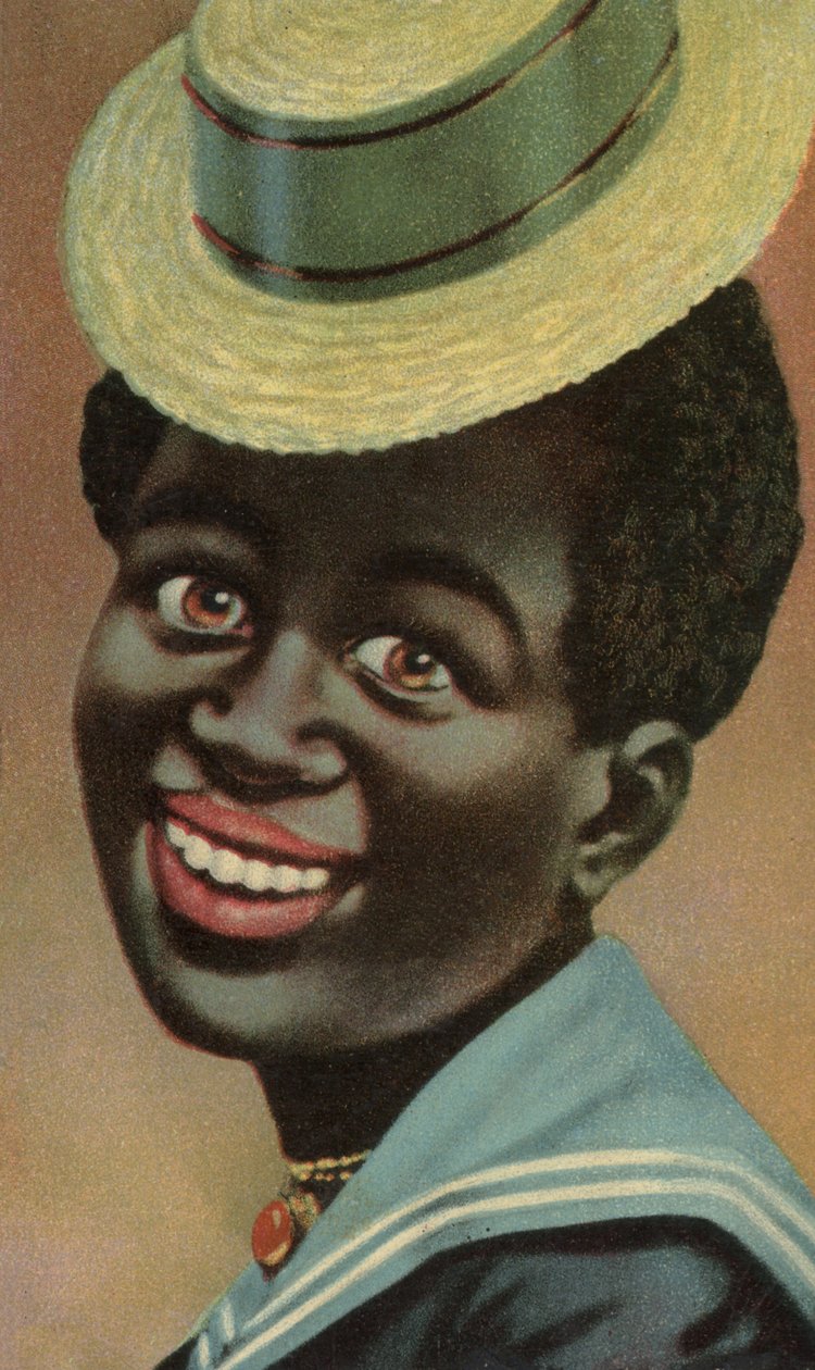 Lächelnder Afrikaner in Matrosenanzug von European School
