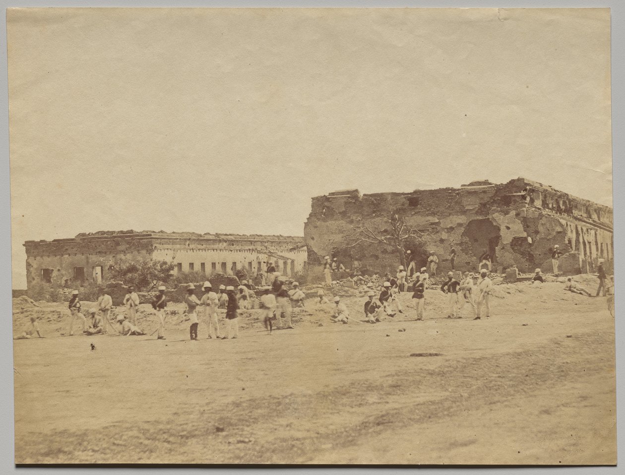 Verschanzung von Generalmajor Sir Hugh Wheeler in Cawnpore von Felice A. Beato
