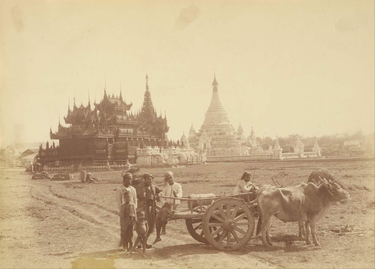 Pagode und Kyaung, gebaut vom Hauptmann der Leibwache von König Thibaw Min von Felice Beato