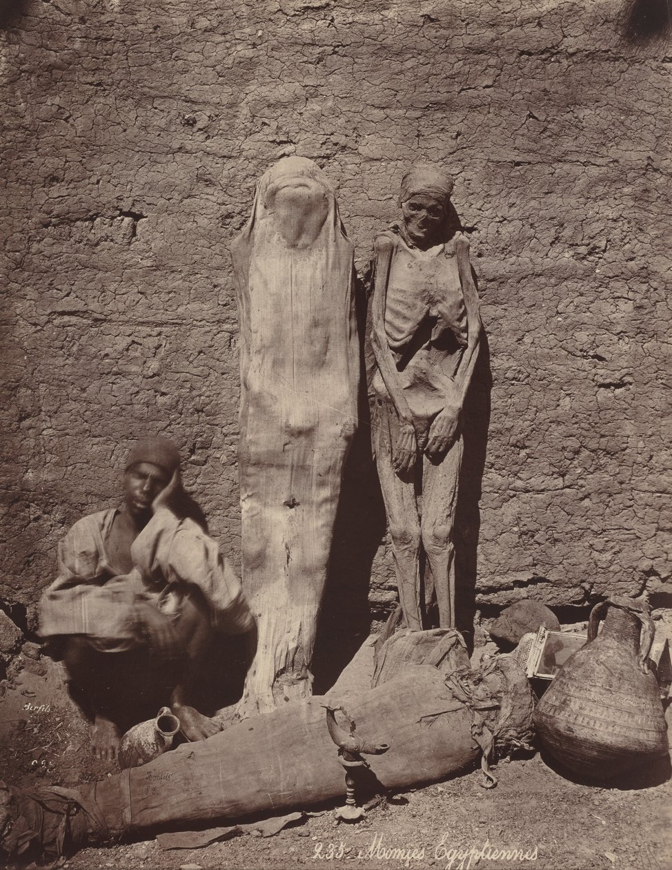 Ägyptische Mumien, ca. 1870 von Félix Bonfils