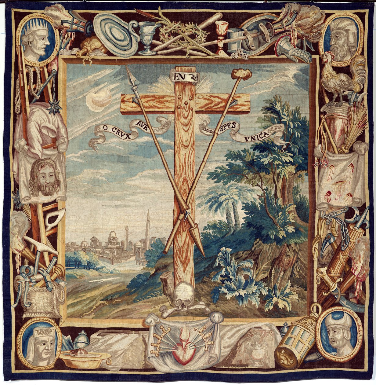 Flämische Tapisserie. Die Verherrlichung des heiligen Kreuzes. 17. Jahrhundert. Eigentum der Kirche Sint-Walburgakerk Oudenaarde (Dekenij van de Sint-Walburga). von Flemish School