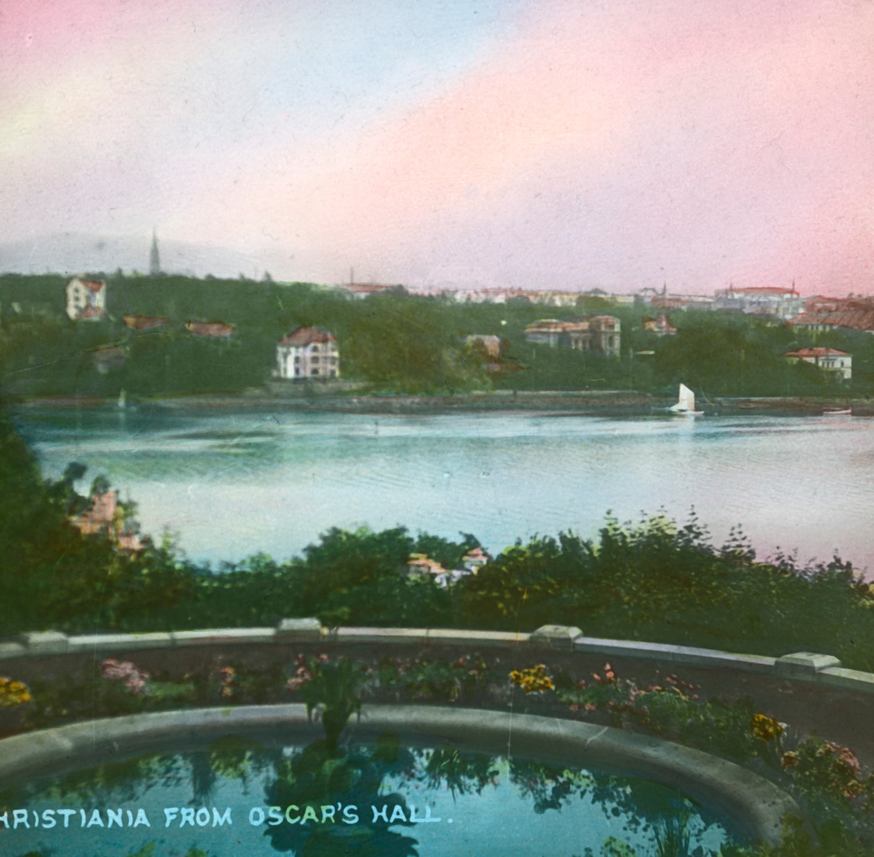 Blick von Oscarshall, Christiania, Oslo, Norwegen, spätes 19. bis frühes 20. Jahrhundert von Fradelle and Young