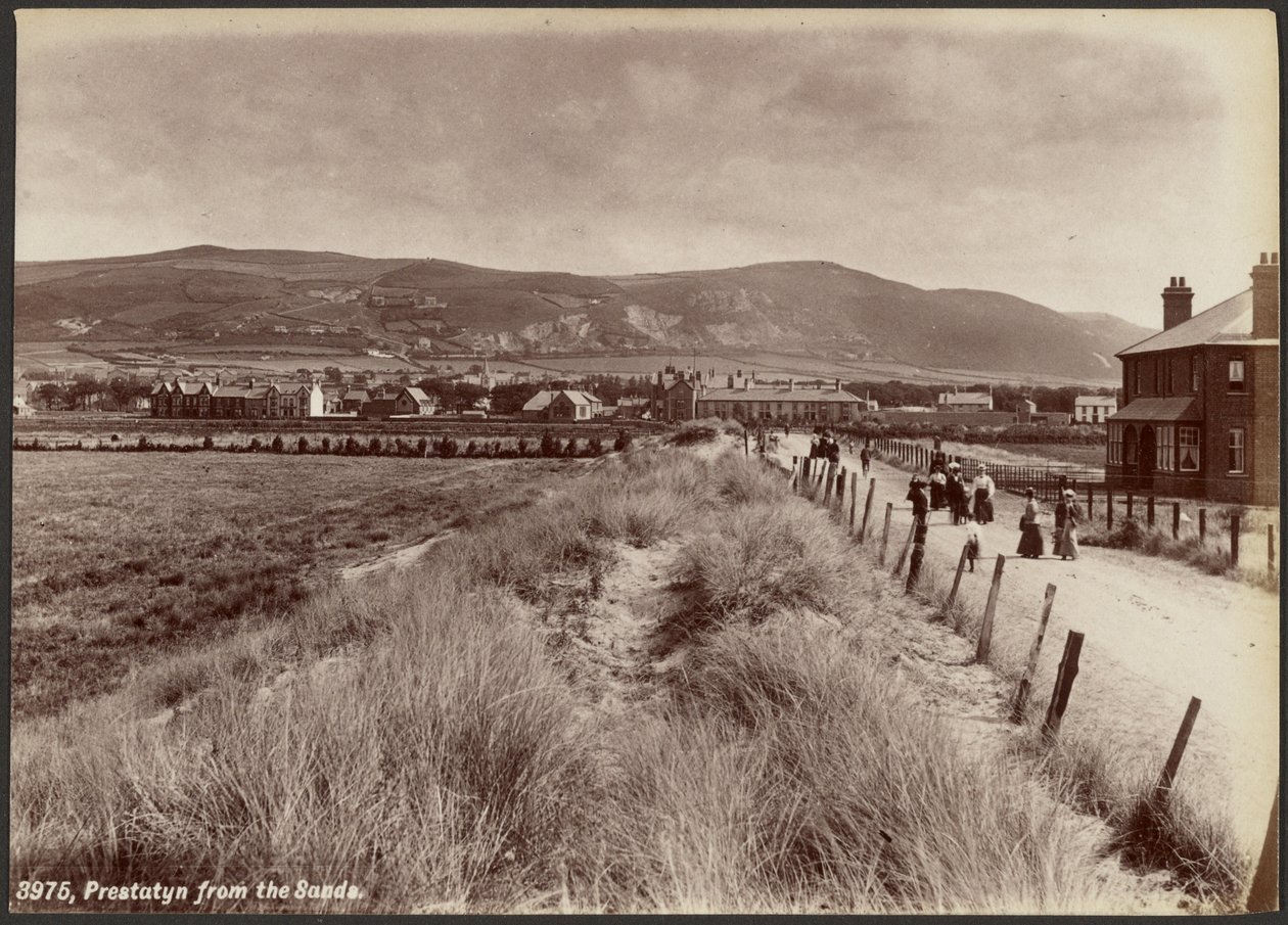 Prestatyn vom Strand aus von Francis Bedford