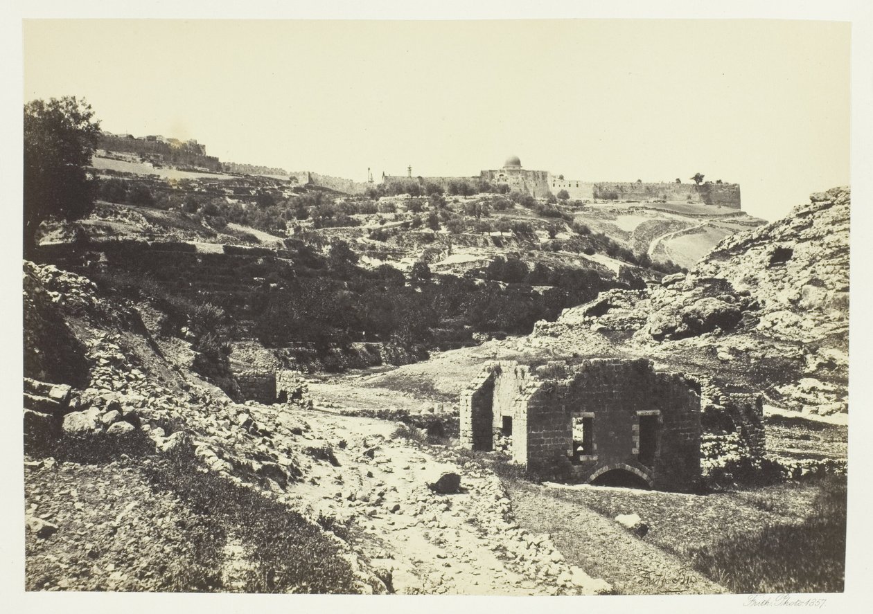 Jerusalem von der Mauer von En-Rogel von Francis Frith