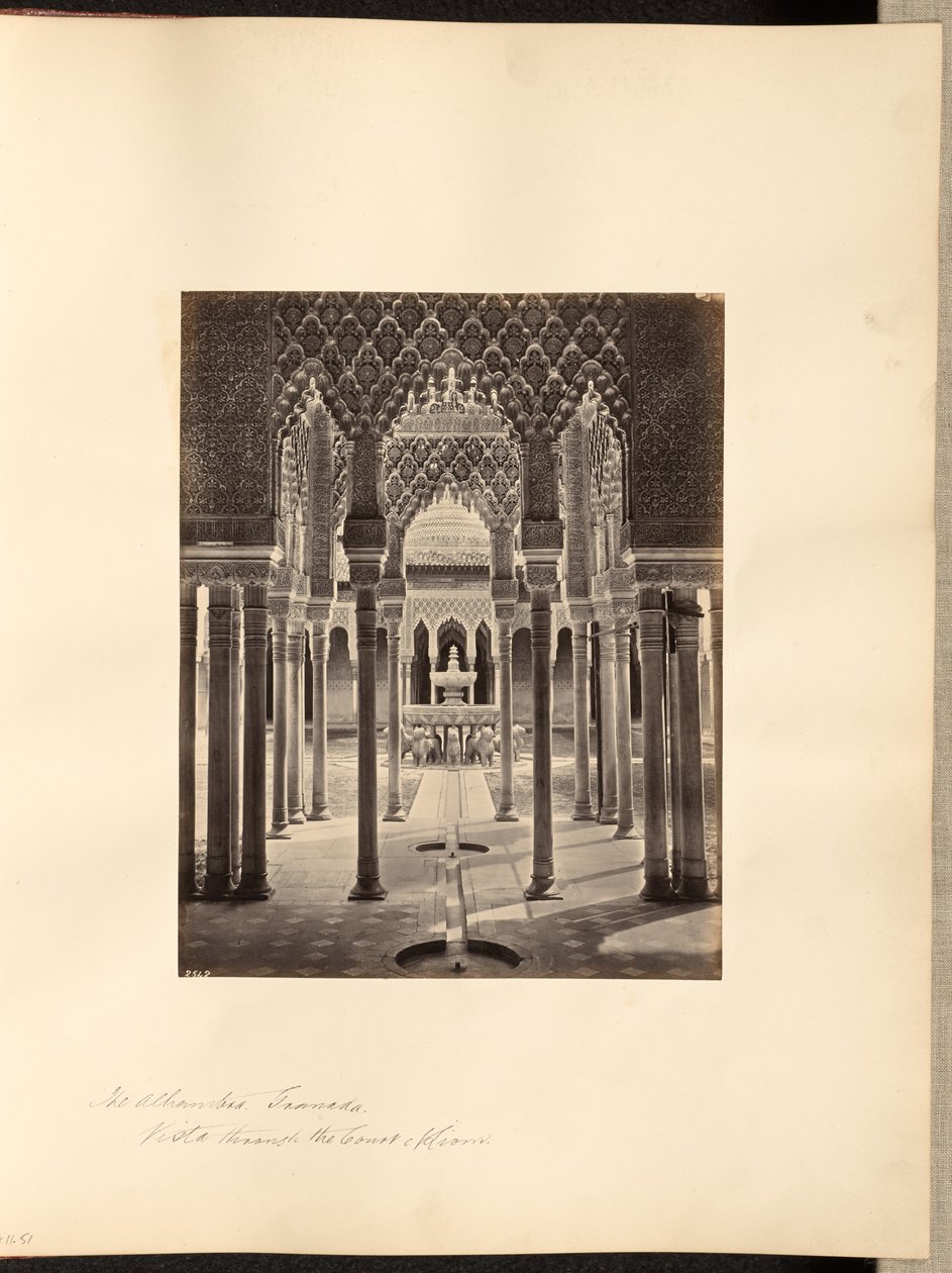 Die Alhambra, Granada, Blick auf den Löwenhof von Francis Frith