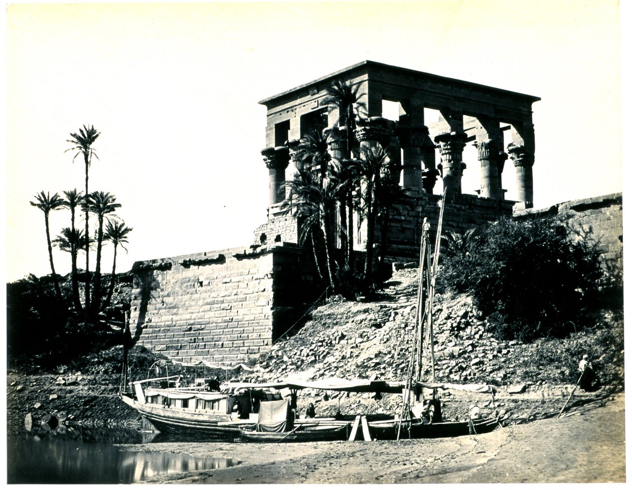 Das Rameseum von El-Kurneh, Theben, zweite Ansicht von Francis Frith