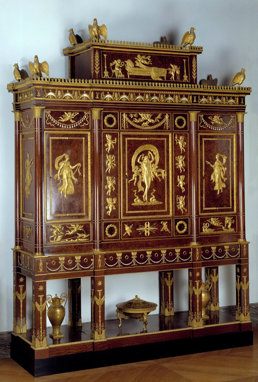 Möbel: Schmuckschrank von Kaiserin Josephine de Beauharnais (Marie-Joseph-Rose de Tascher de la Pagerie) (1763-1814) aus Holz, vergoldeter Bronze von Francois Jacob-Desmalter (1770-1841) 1809 Paris, Louvre von Francois Honore Georges Jacob Desmalter