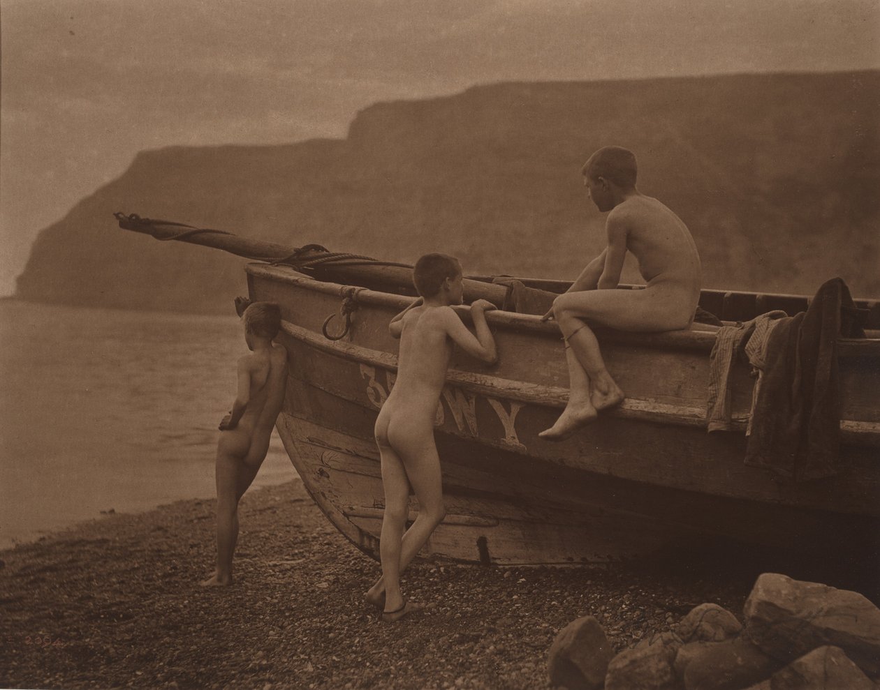 In Puris Naturalibus (Im Naturzustand) von Frank Meadow Sutcliffe