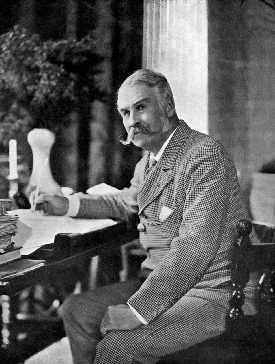 Sir William Schwenck Gilbert, englischer Dramatiker und Humorist von Frederick Downer and Sons