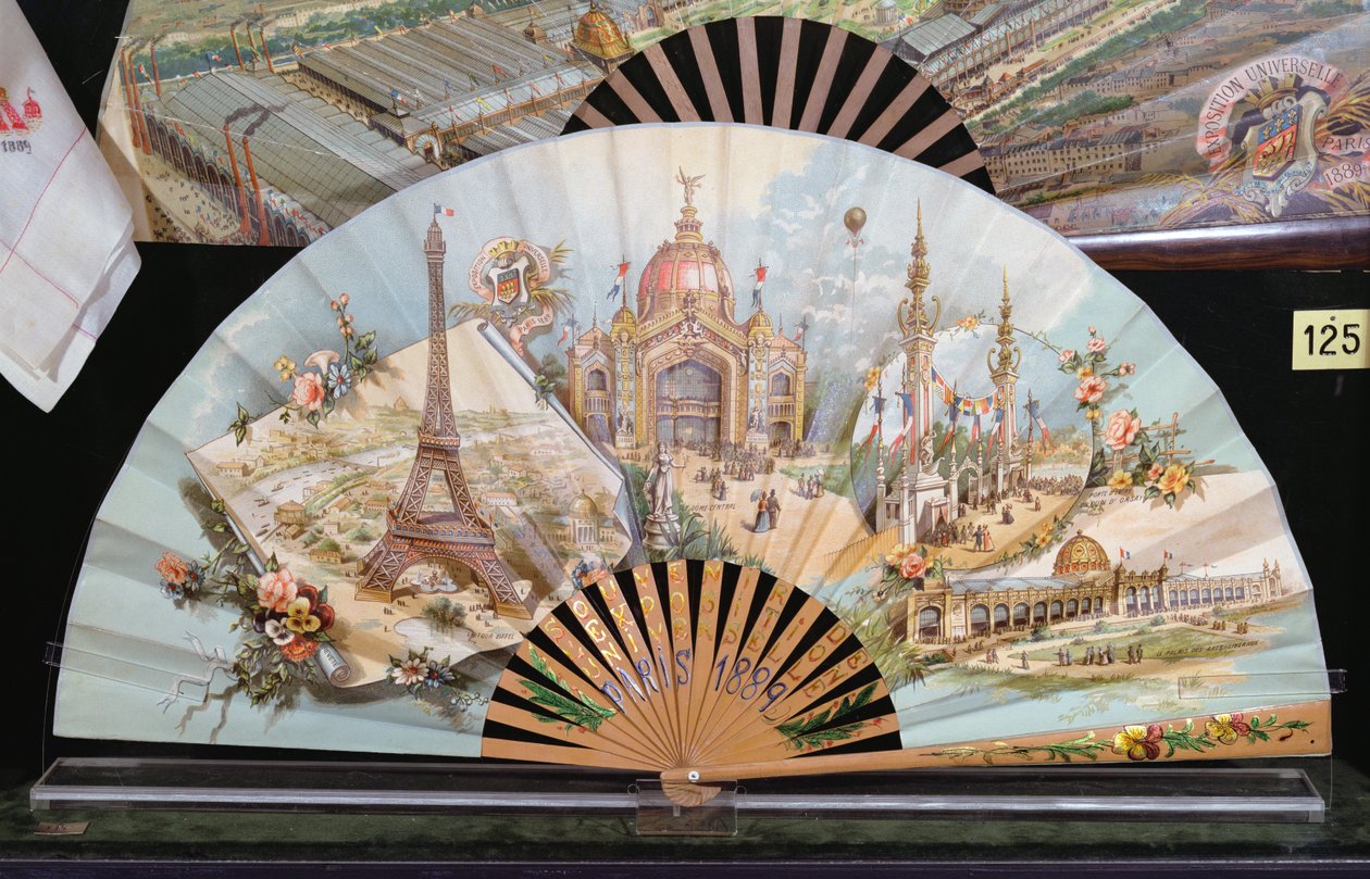 Gedenkfächer der Weltausstellung 1889 in Paris von French School