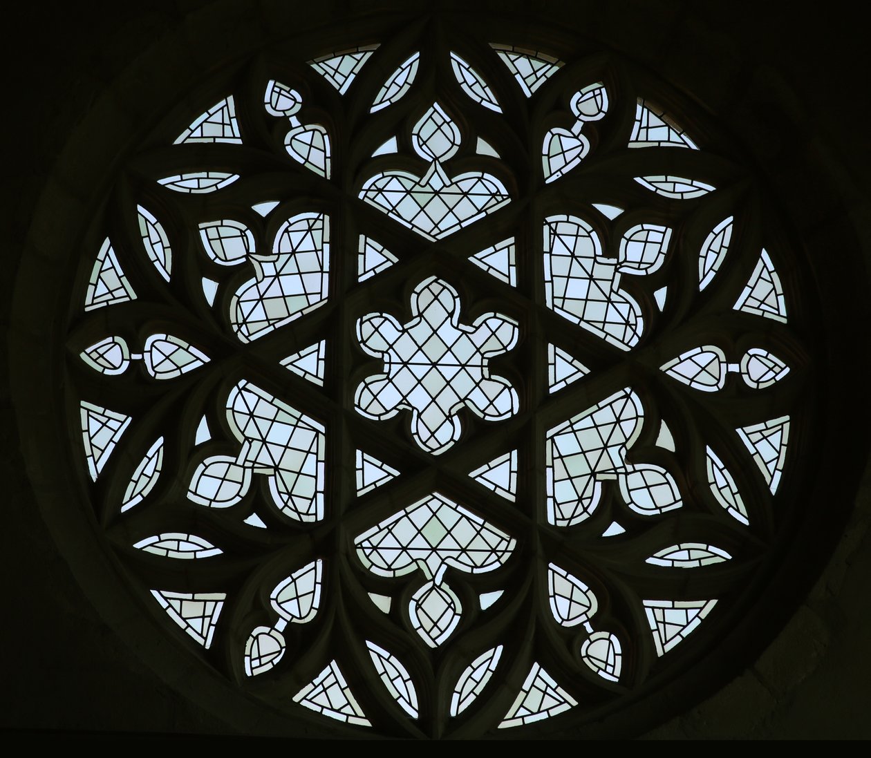 Darstellung des Rosettenfensters an der Ostwand des südlichen Querschiffs von French School
