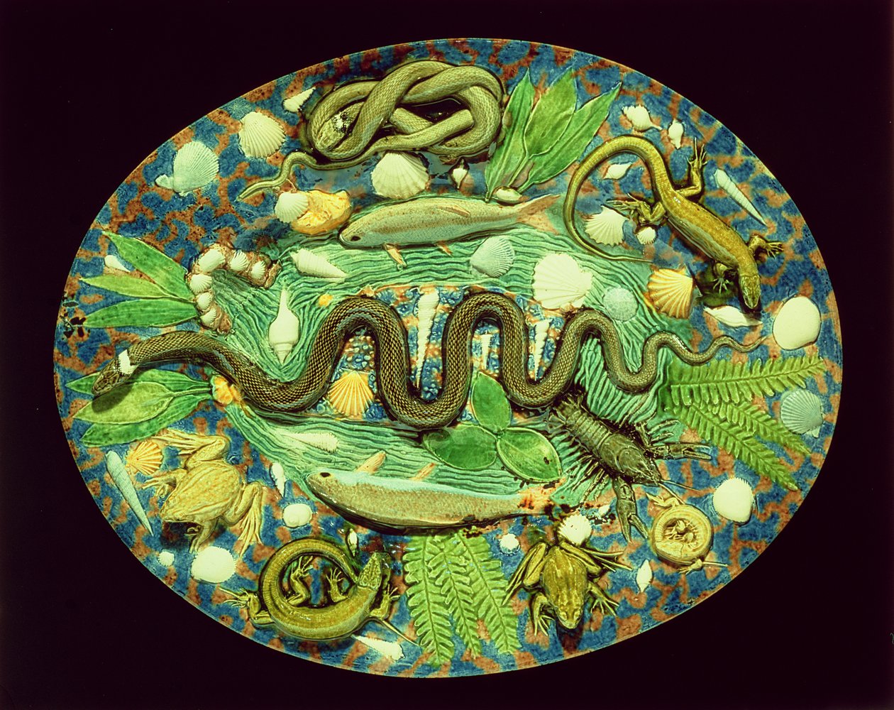 Ovaler Teller mit Fischen und Reptilien, Reproduktion von Bernard Palissy Ware von French School
