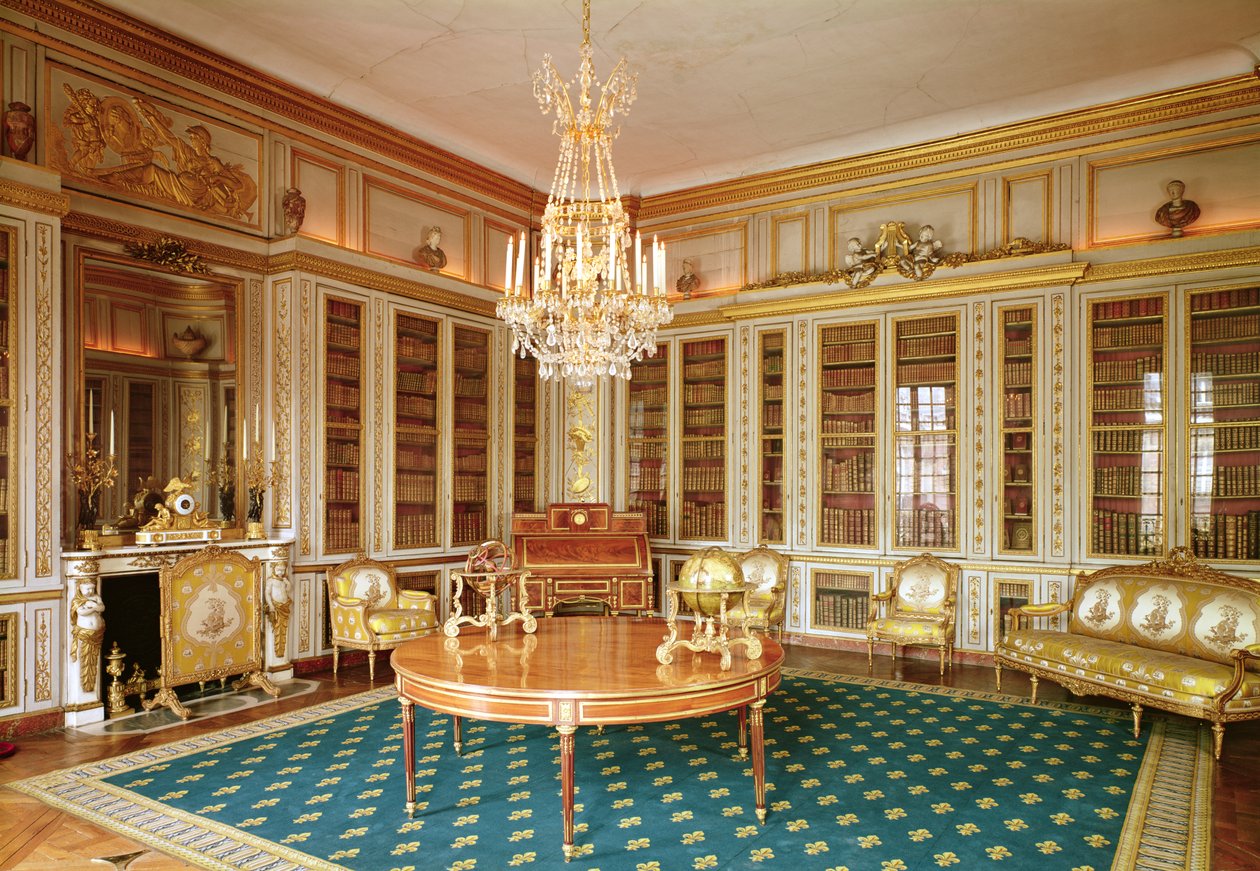 Die Bibliothek von Ludwig XVI. (1754-93), dekoriert 1781 von Rousseau unter der Leitung von Gabriel von French School