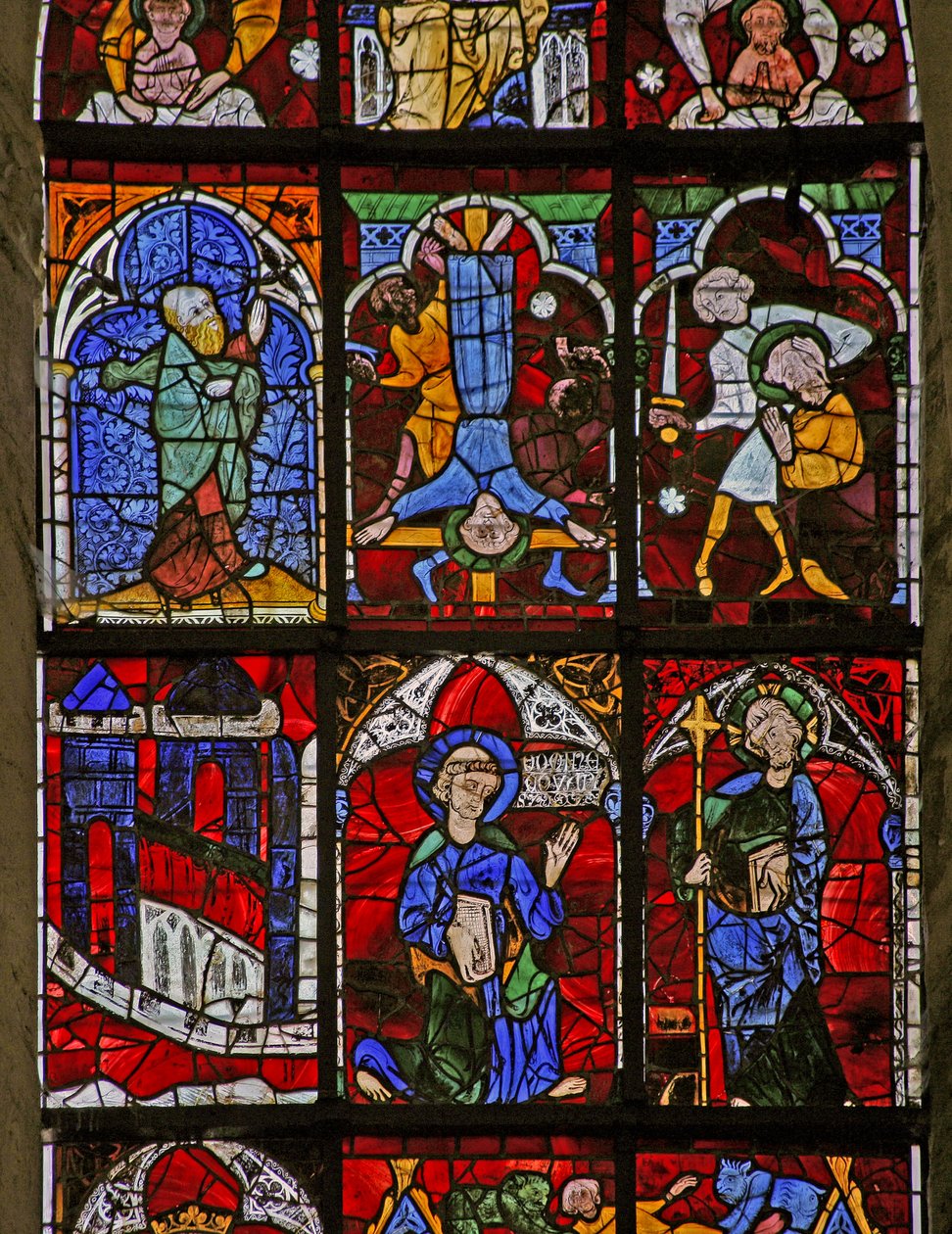 Fenster w221 mit Quo Vadis; Martyrium des Heiligen Paulus, Kreuzigung des Heiligen Petrus; ein Prophet von French School