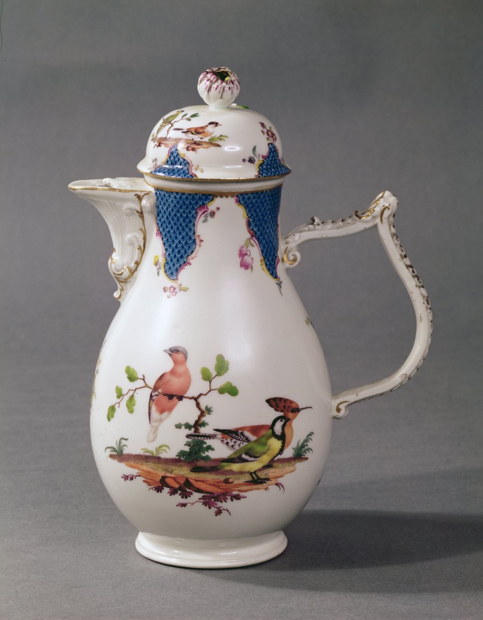 Meissener Porzellankaffeekanne, ca. 1760 von German School