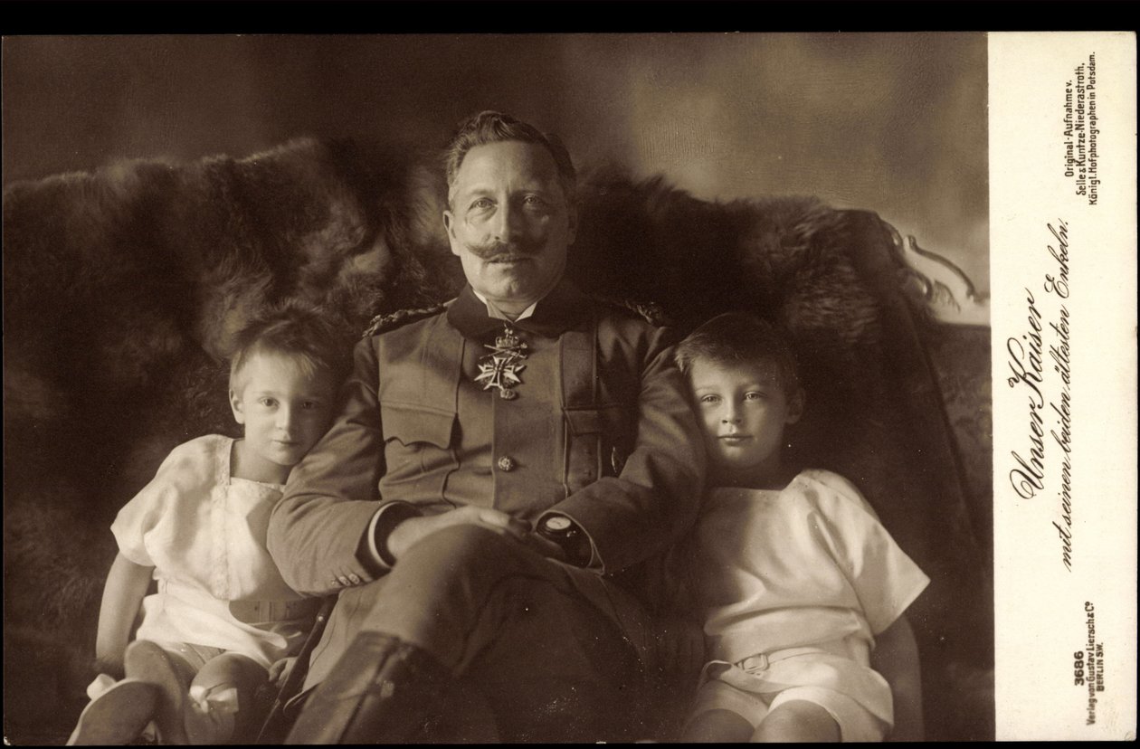 Kaiser Wilhelm II, zwei älteste Söhne, Liersch 3686 von German Photographer
