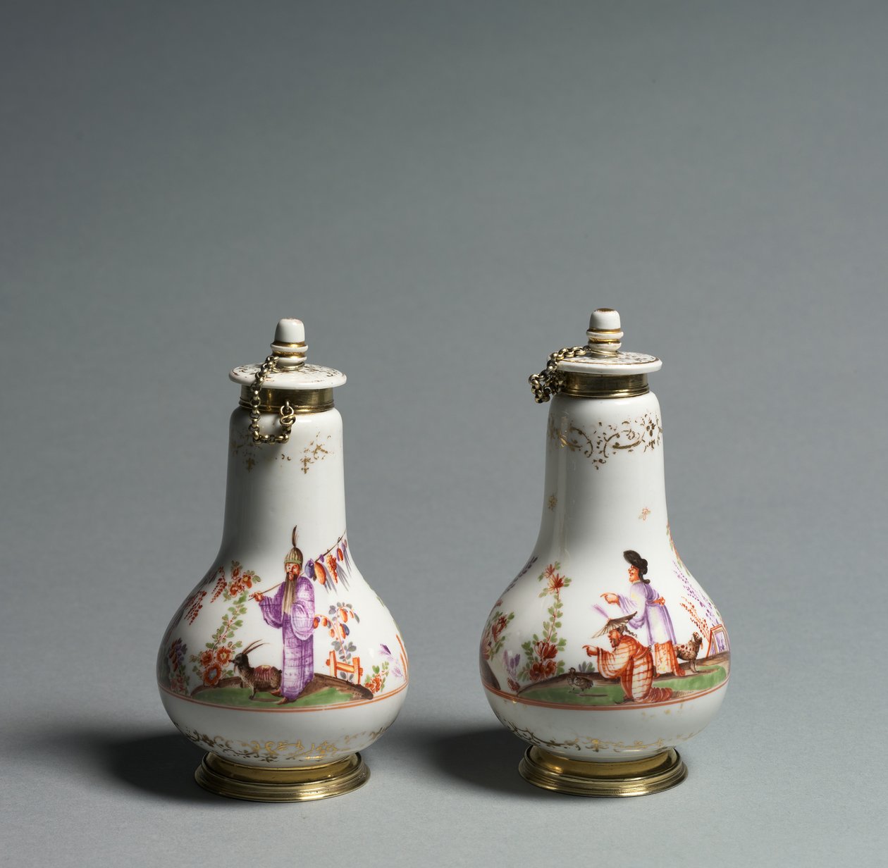 Bedeckte Flasche, Hersteller Meissener Porzellanmanufaktur, Deutschland, ca. 1720-1723 von German School