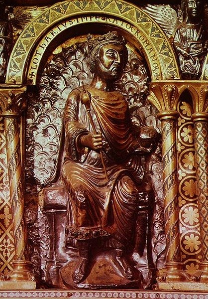 Schrein von Kaiser Karl dem Großen (742-814), (Detail) von German School