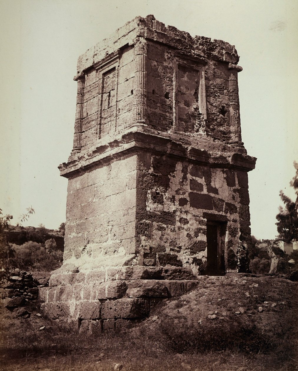 Das Grab von Theron, Tal der Tempel, Agrigent von Giorgio Sommer