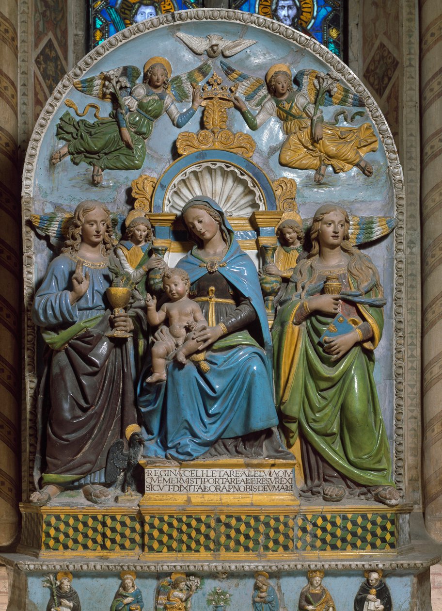 Die Jungfrau und das Kind mit der heiligen Madeleine und dem heiligen Johannes Evangelist Marmor und Terrakotta Polychrom von Giovanni della Robbia (1469-1529) von Giovanni della Robbia