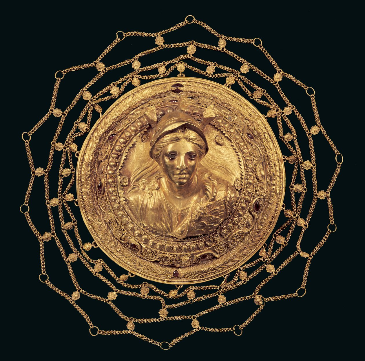 Medaillon mit einem Büste von Athena, aus Thessalien, Hellenistische Periode von Greek