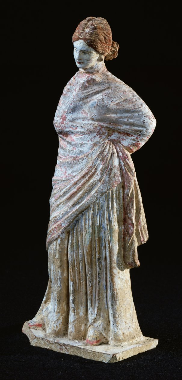 Statuette einer Frau mit drapierten Kleidern, aus Tanagra, Böotien von Greek