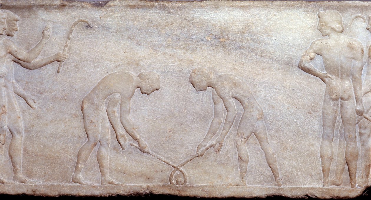 Kunst des antiken Griechenlands: Ballspiel mit Lacrosse (Prinzip des heutigen Hockeys). Flachreliefskulptur. Athen, Archäologisches Museum von Greek