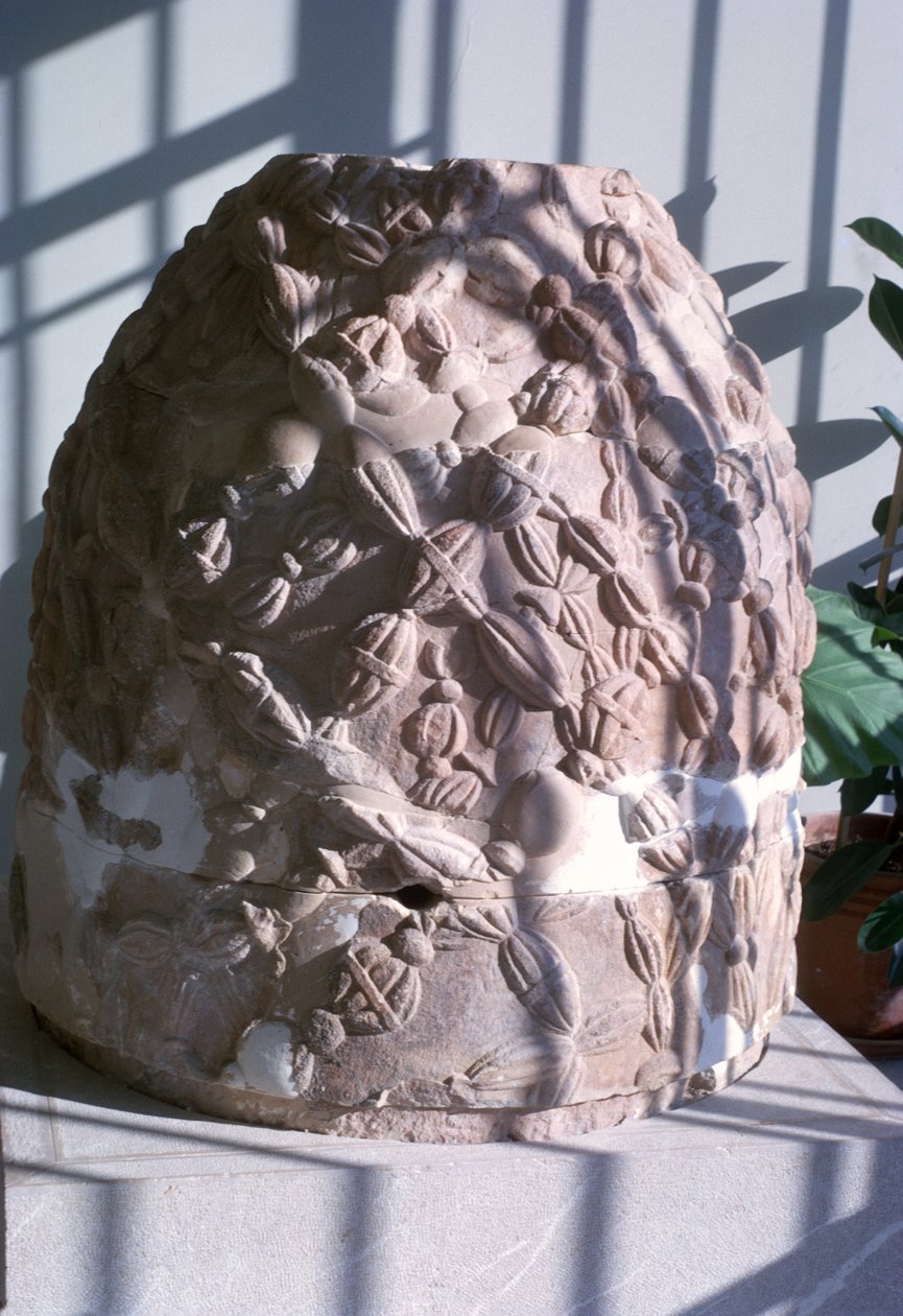 Omphalos von Greek School