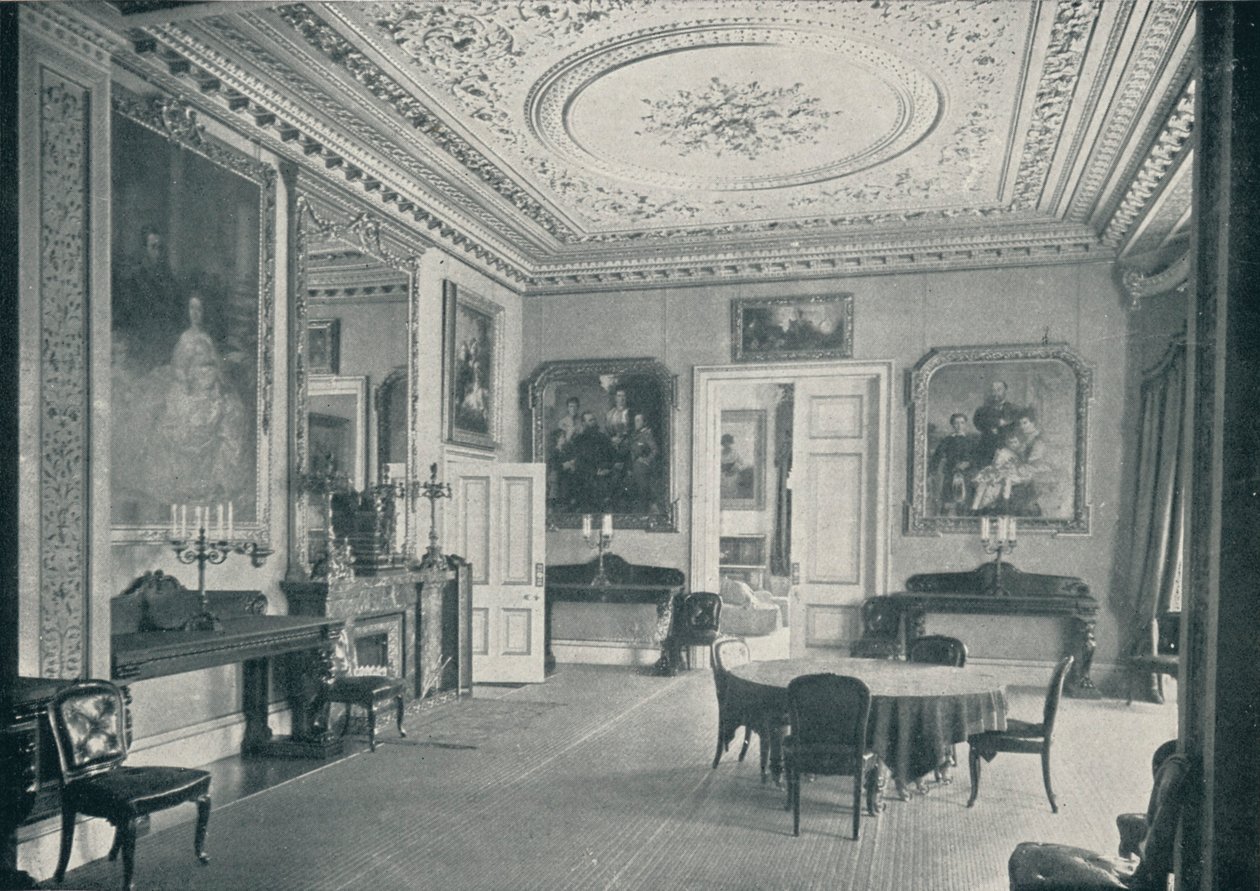 Das Speisezimmer der Königin im Osborne House, um 1899, 1901 von HN King