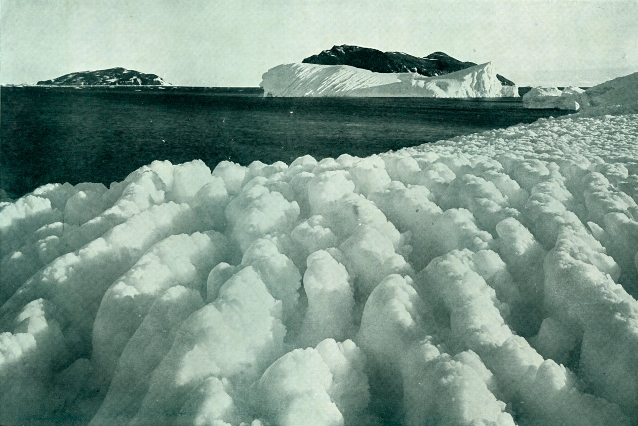 Eisrücken nach einem Schneesturm, ca. 1910-1913, 1913 von Herbert Ponting